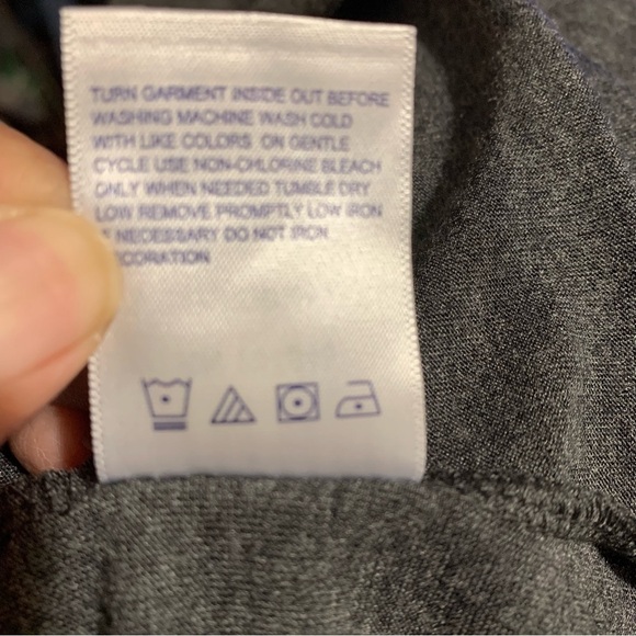 Texas A&M Aggies Gray V-Neck Short Sleeve Shirt Women's Size Large - Picture 6 of 7